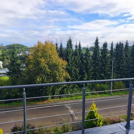 Moderne 2-zimmer-ferienwohnung In Ruhiger Lage *