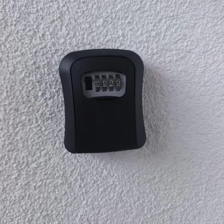 Moderne In Ruhiger Lage Apartmán *