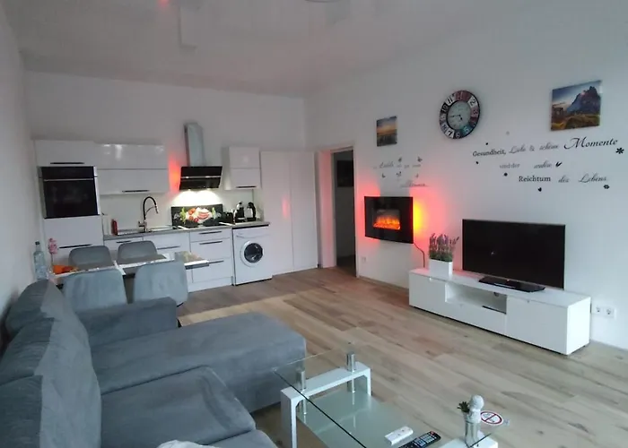 Moderne 2-zimmer-ferienwohnung In Zentraler, Ruhiger Lage Apartamento Drolshagen